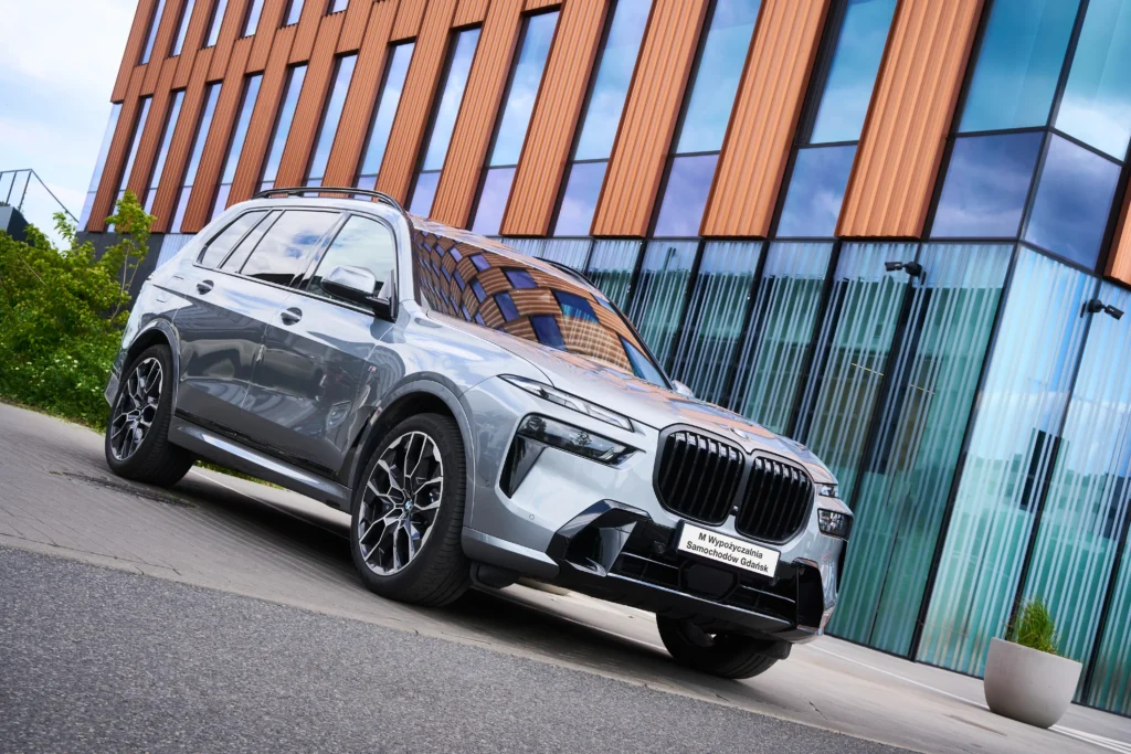 BMW X7 