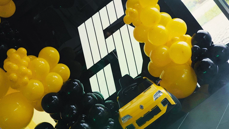 PREMIERA RENAULT 5